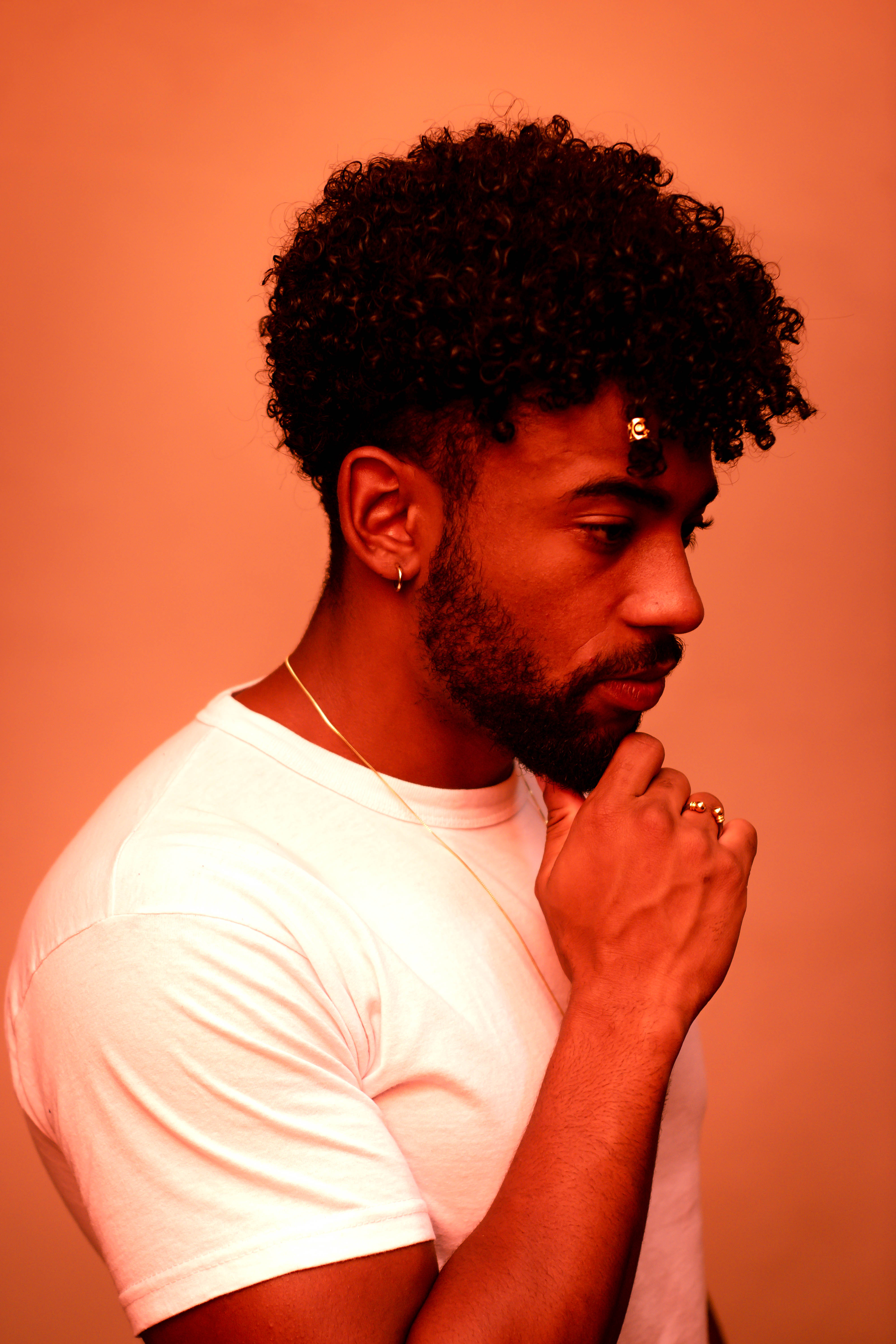 man-wearing-white-crew-neck-t-shirt-3266348